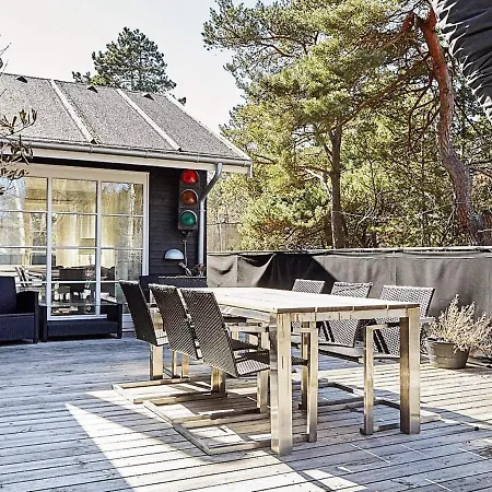 8 Person In Hébergement de vacances *